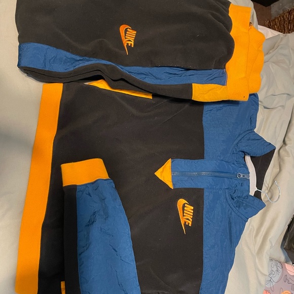 Nike Retro Polar Fleece Half Zip Sweatshirt & sweatpants - Picture 3 of 5